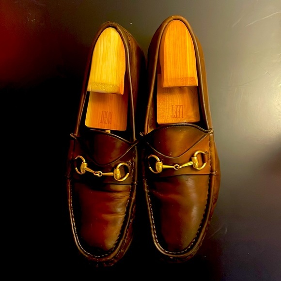 Gucci. 1953 Horsebit leather loafer. 8.5. Retail for $750. - Picture 3 of 9